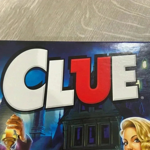 Clue board game by hasbro - Picture 2 of 5